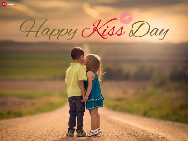 Kiss Day Pictures